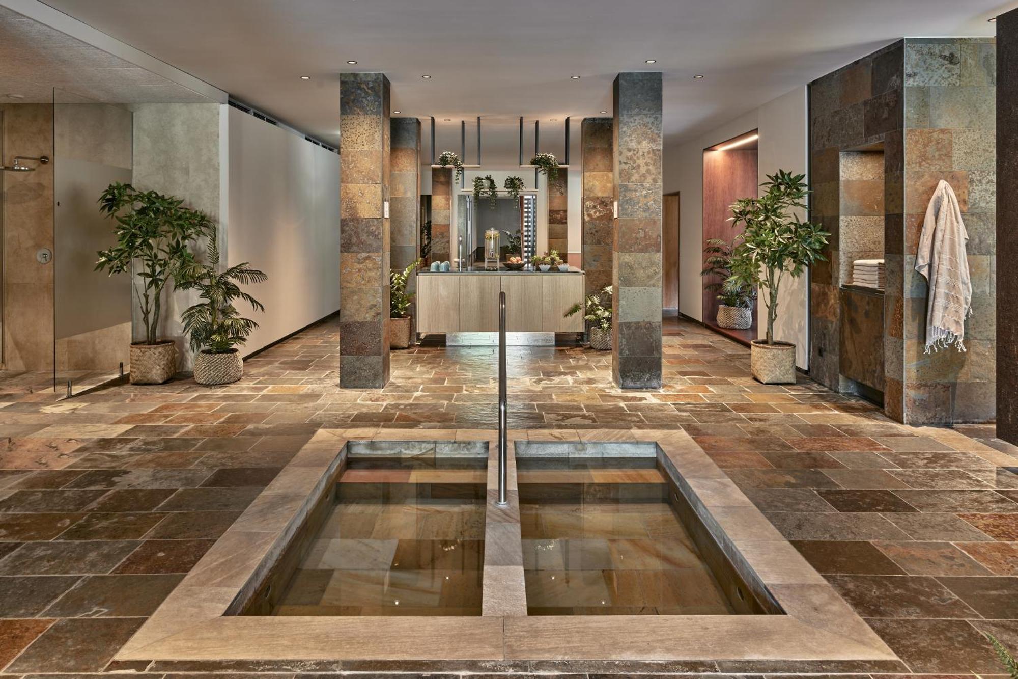 Falkensteiner Hotel & Spa Carinzia Superior Tropolach Bagian luar foto