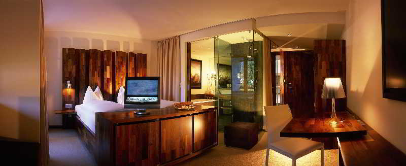 Falkensteiner Hotel & Spa Carinzia Superior Tropolach Bagian luar foto